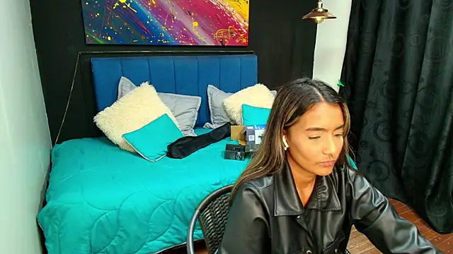 megan collins96 online show from March 2025 07:33:01 PM