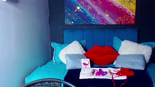 megan collins96 online show from February 2025 02:25:01 AM