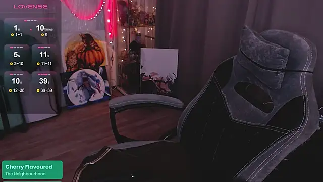 lissamuff online show from November 2025 04:18:02 PM