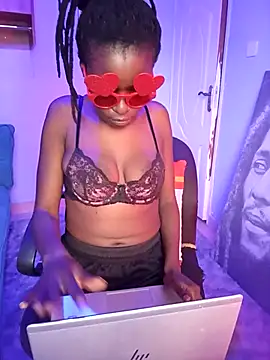 lauraporsi online show from March 2026 10:22:02 AM