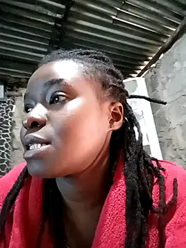 lauraporsi online show from February 2025 05:47:01 AM