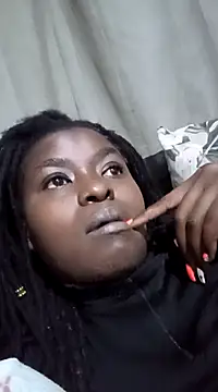 lauraporsi online show from February 2025 06:33:01 AM