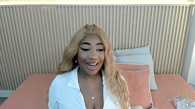 charlottebrowns  online show from February 2026 12:13:02 PM