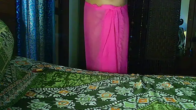 Snapshot of Hotty__Baby chatting on September 2025 04:18:01 PM Hotty  Baby online show from September 2025 04:18:01 PM