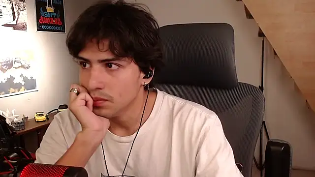 Thieves9 online show from April 2026 07:04:02 PM