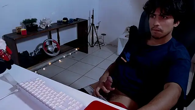 Thieves9 online show from November 2025 09:04:01 PM