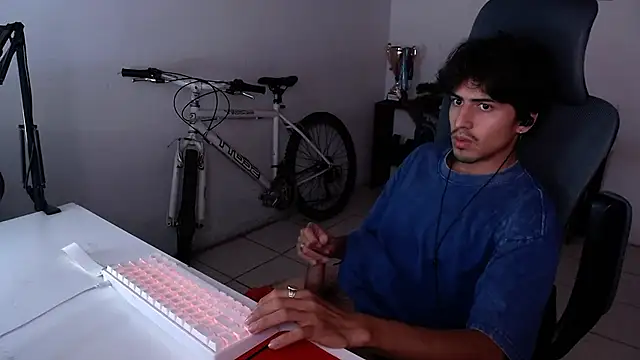 Thieves9 online show from November 2025 04:50:01 AM