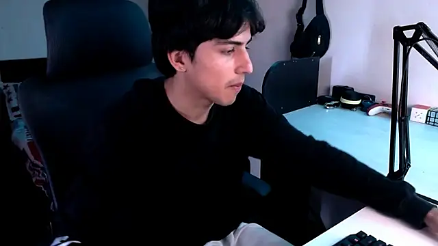 Thieves9 online show from January 2025 07:49:02 PM