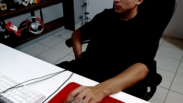 Snapshot of Thieves9 chatting on December 2025 04:17:01 AM Thieves9 online show from December 2025 04:17:01 AM