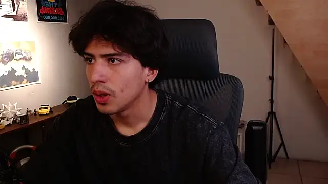 Thieves9 online show from April 2026 07:00:01 PM