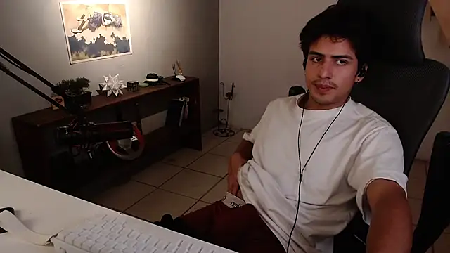 Snapshot of Thieves9 chatting on February 2026 05:37:01 AM Thieves9 online show from February 2026 05:37:01 AM