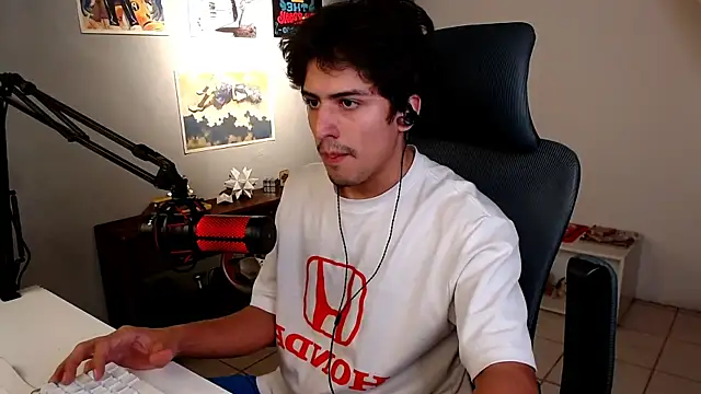 Snapshot of Thieves9 chatting on February 2026 10:09:02 PM Thieves9 online show from February 2026 10:09:02 PM