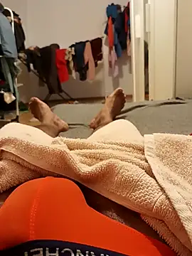 Snapshot of maleesa chatting on October 2025 03:00:01 PM maleesa online show from October 2025 03:00:01 PM