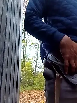 Snapshot of maleesa chatting on October 2025 05:39:01 AM maleesa online show from October 2025 05:39:01 AM