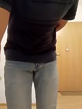 Snapshot of maleesa chatting on March 2026 06:25:02 AM maleesa online show from March 2026 06:25:02 AM