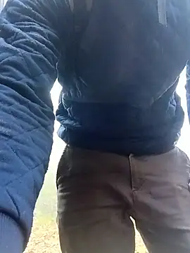 Snapshot of maleesa chatting on October 2025 06:25:02 AM maleesa online show from October 2025 06:25:02 AM