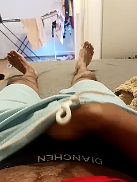 Snapshot of maleesa chatting on November 2025 02:20:01 PM maleesa online show from November 2025 02:20:01 PM