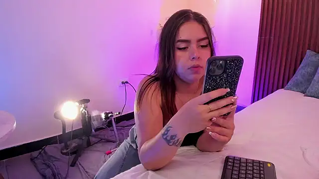 ArianaBaker online show from February 2026 05:55:02 PM