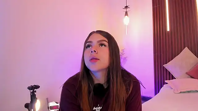 ArianaBaker online show from February 2026 01:41:02 PM