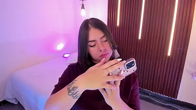 ArianaBaker online show from March 2026 01:57:01 PM