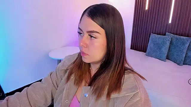 ArianaBaker online show from December 2025 01:15:01 PM