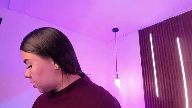 ArianaBaker online show from April 2026 12:56:01 PM