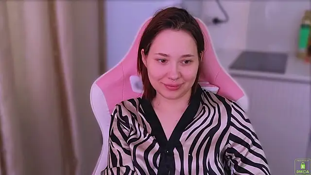 Snapshot of Airyhill chatting on March 2026 11:17:02 AM Airyhill online show from March 2026 11:17:02 AM