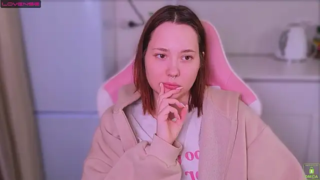 Airyhill online show from March 2026 07:40:02 PM