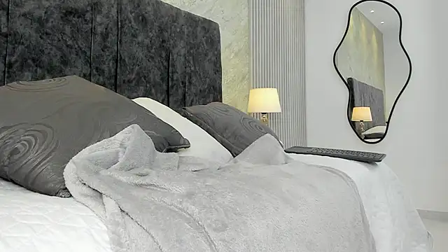 lola  sweetx online show from September 2025 10:33:02 AM