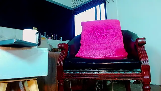 Snapshot of bellatrixx_69 chatting on January 2026 11:36:02 AM bellatrixx 69 online show from January 2026 11:36:02 AM