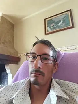 Snapshot of Diogopicha chatting on July 2026 08:13:01 AM Diogopicha online show from July 2026 08:13:01 AM
