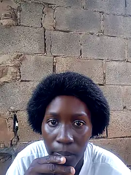 Snapshot of Swirly_blac chatting on November 2025 08:29:02 AM Swirly blac online show from November 2025 08:29:02 AM