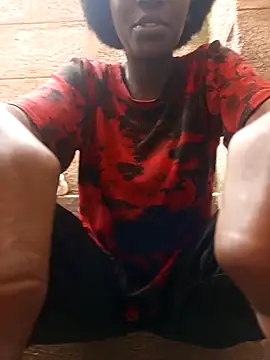 Snapshot of Swirly_blac chatting on November 2025 07:20:02 AM Swirly blac online show from November 2025 07:20:02 AM