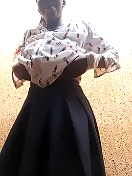 Swirly blac online show from March 2026 08:03:01 AM