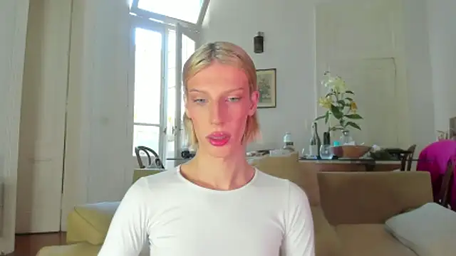 AliceSnowCatt online show from December 2025 03:05:02 PM