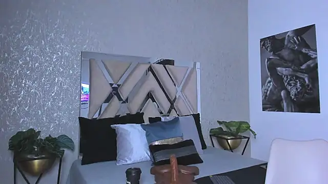 Natt collins online show from December 2025 12:15:02 AM