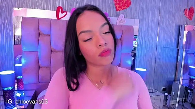 Chloe evans   online show from September 2025 11:39:02 AM