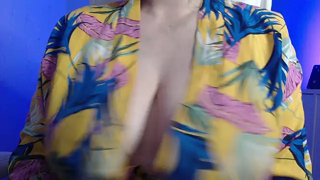 missdaniels online show from February 2025 11:50:01 PM