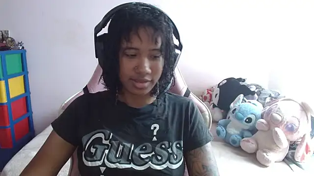 TiffanyRoouse online show from September 2025 03:30:02 PM