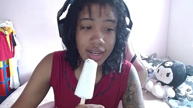TiffanyRoouse online show from October 2025 07:26:02 PM