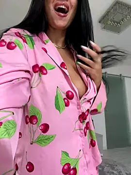  adelle online show from September 2025 10:29:02 AM