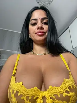 Snapshot of _adelle chatting on July 2026 11:19:01 AM adelle online show from July 2026 11:19:01 AM