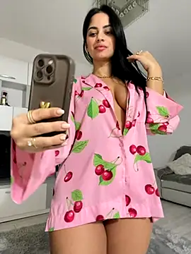  adelle online show from November 2025 10:08:02 AM