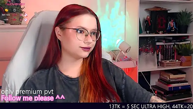 me  hanna online show from November 2025 10:24:01 PM