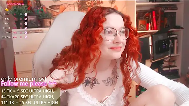 Snapshot of me__hanna chatting on February 2026 04:12:02 AM me hanna online show from February 2026 04:12:02 AM