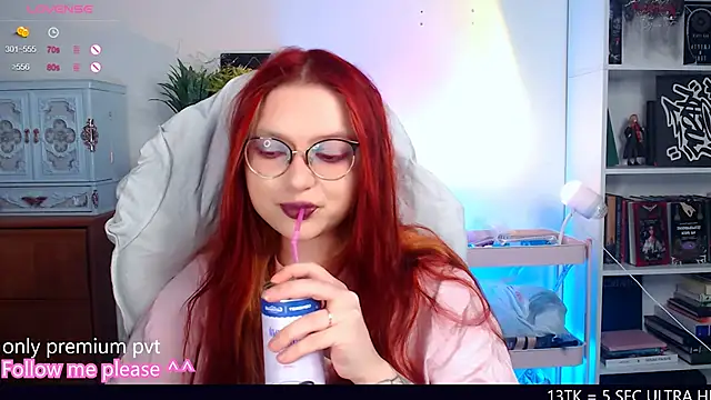 me  hanna online show from October 2025 09:14:02 PM