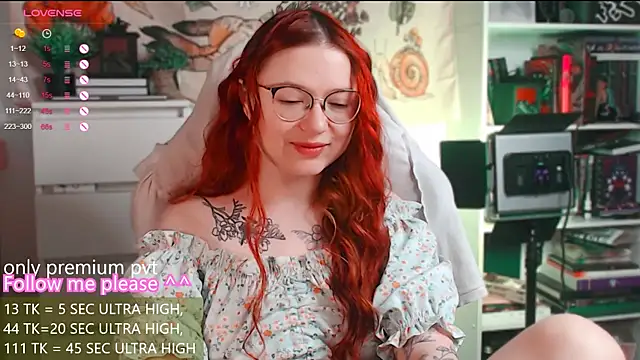 Snapshot of me__hanna chatting on January 2026 02:48:02 AM me hanna online show from January 2026 02:48:02 AM