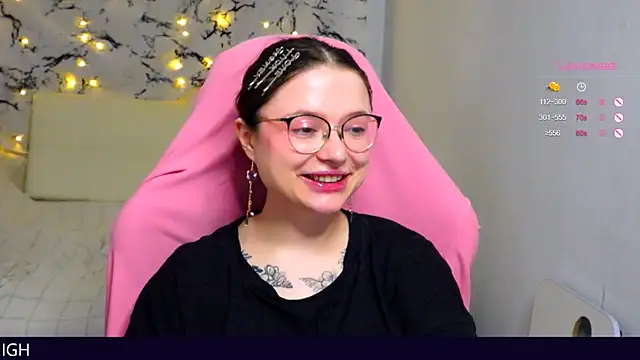 me  hanna online show from March 2025 11:56:02 PM