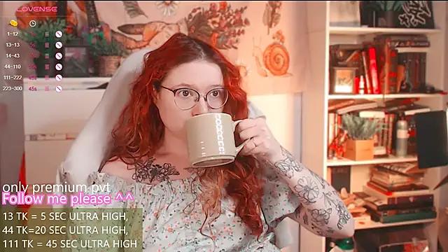 Snapshot of me__hanna chatting on February 2026 03:26:02 AM me hanna online show from February 2026 03:26:02 AM