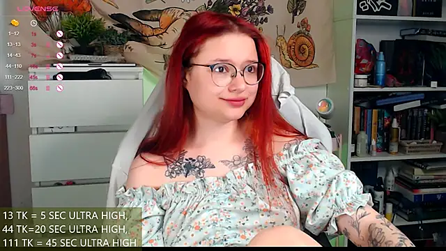 Snapshot of me__hanna chatting on December 2025 02:05:02 AM me hanna online show from December 2025 02:05:02 AM